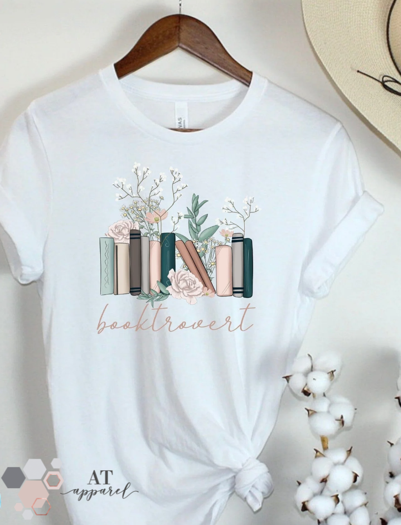 Booktrovert Tee